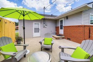 Alquiler Vacacional - Retreat w/ Fenced Backyard in Kingsport!