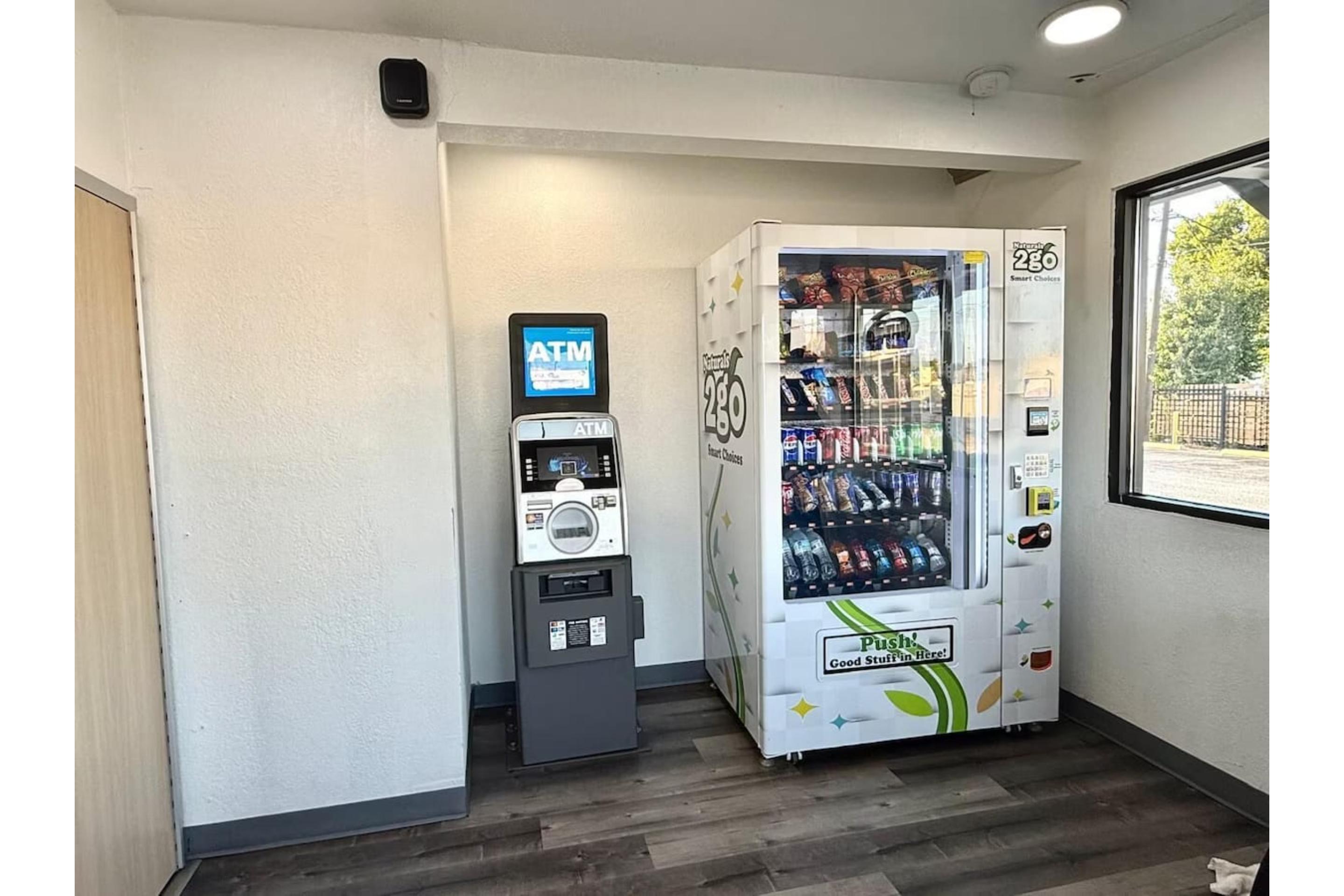 Vista Lobby Super 7 Inn by Hotel O Dallas I 20