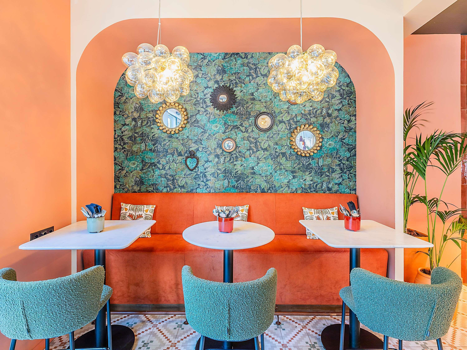 Bar/Salón ibis Lisboa Parque das Naçoes