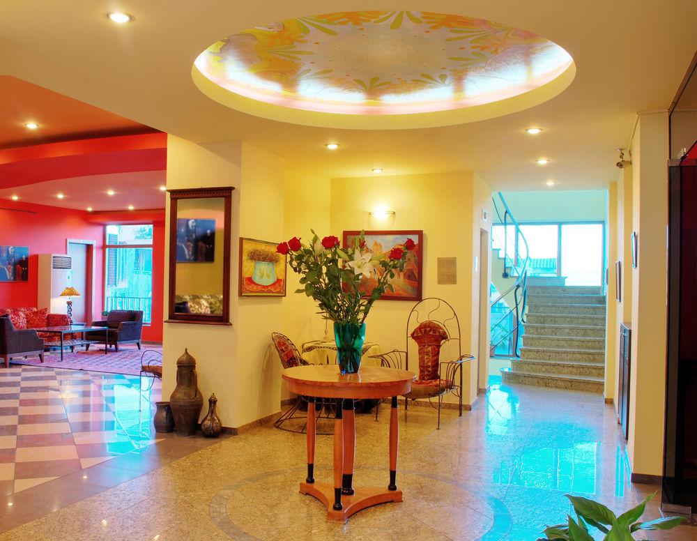 BETSSY’S Mtatsminda View Hotel by null