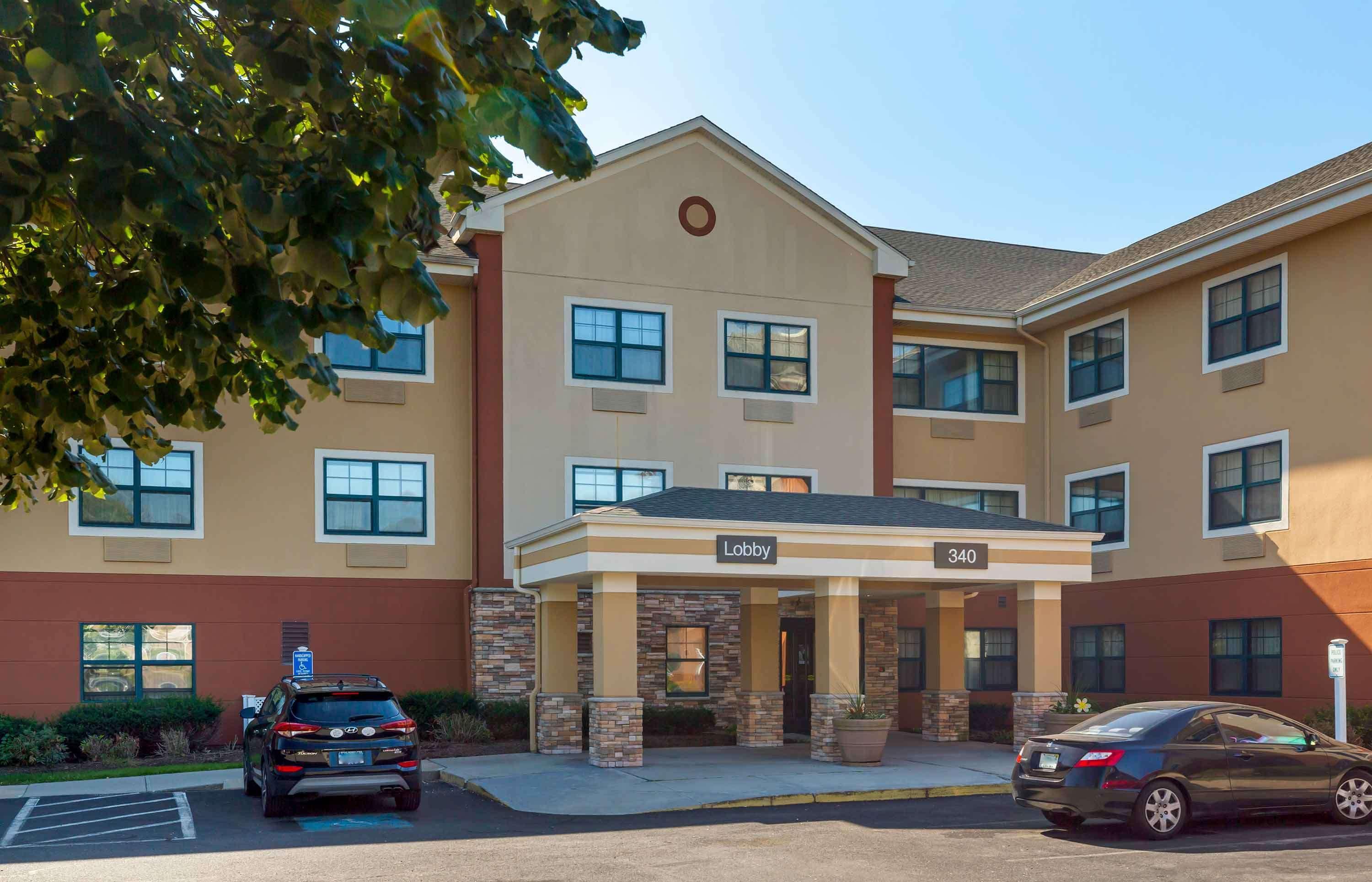 Varios Extended Stay America Select Suites Hartford Manchester