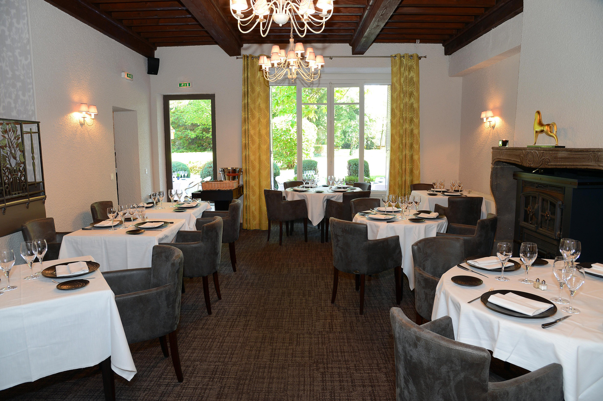 Restaurant Clos St Eloi, The Originals Relais