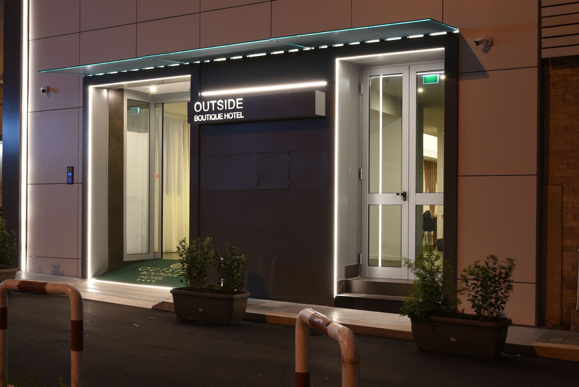 Vista Exterior Outside Hotel