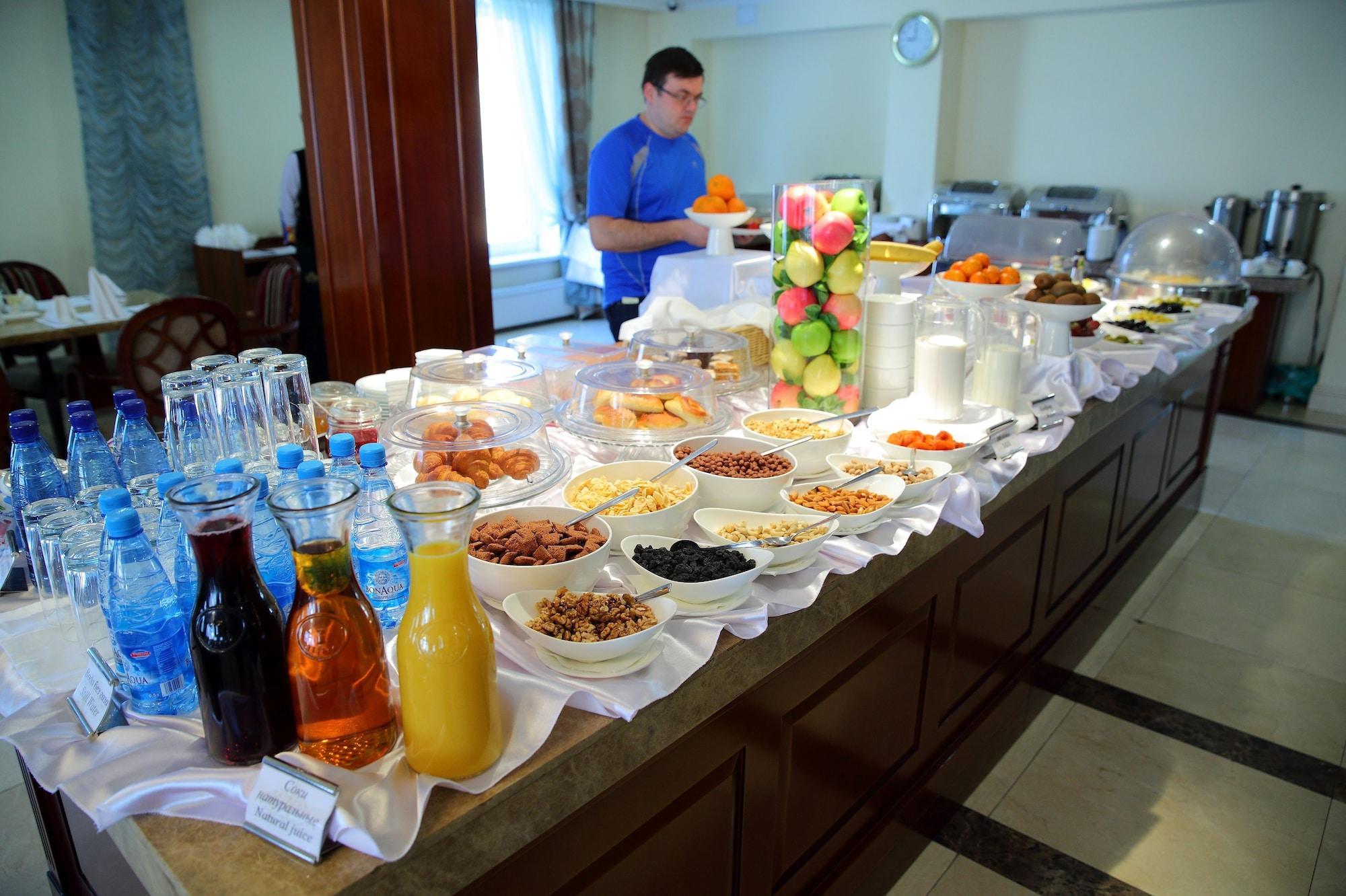 Restaurant Park Hotel Bishkek