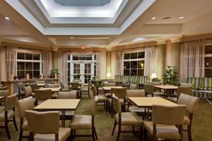 Alojamiento - La Quinta Inn & Suites by Wyndham USF (Near Busch Gardens)
