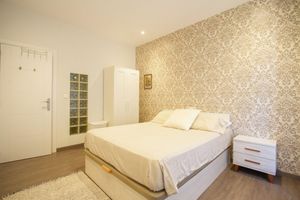 Alquiler Temporario - Apartamento EN EL Centro DE SAN Sebastian Junto A LA Catedral