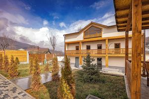 Alojamiento - Taniqinn Dilijan Hotel