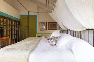 Alquiler Vacacional - Charming Home 5 Min from Plaza — Perfect for Families & Pets