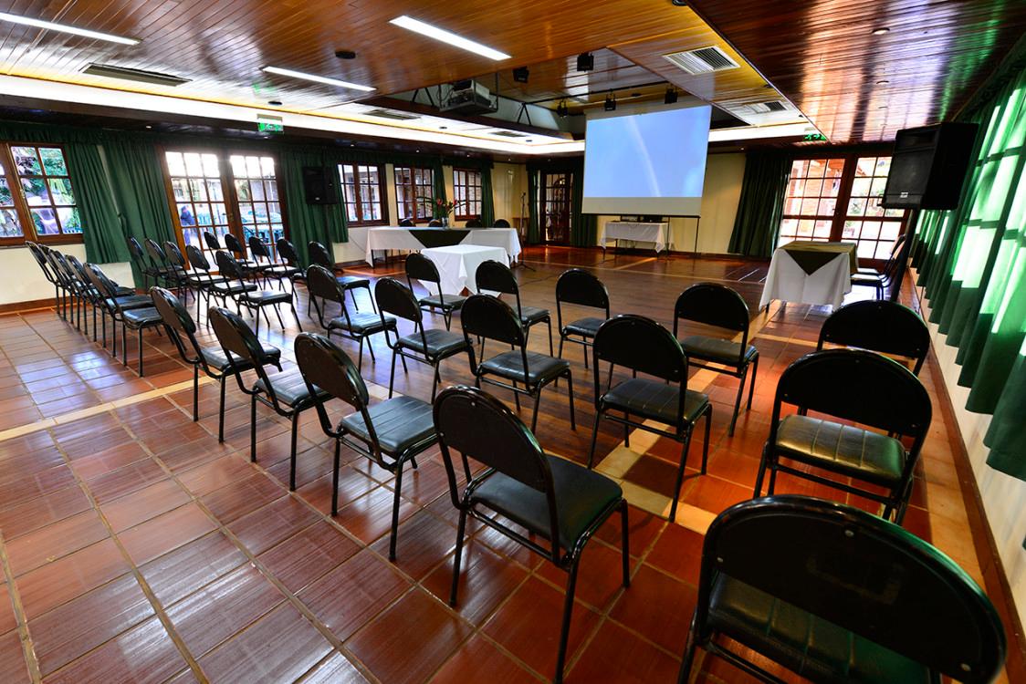 Centro de Negocios Papillon Hotel