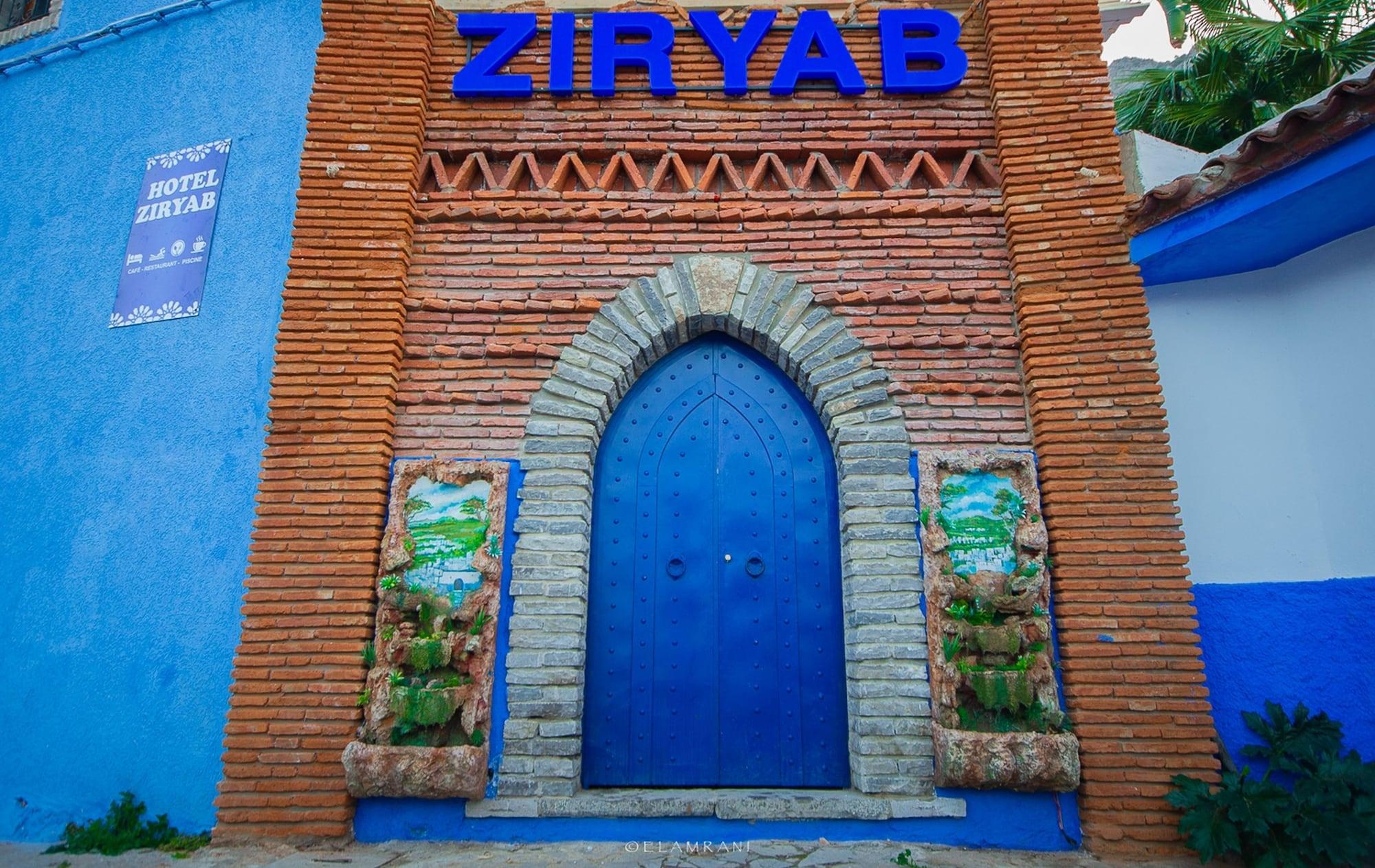 Vista Exterior Hotel Ziryab