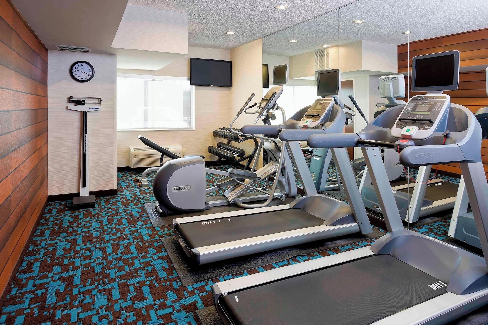 Gimnasio Fairfield Inn & Suites Mansfield Ontario