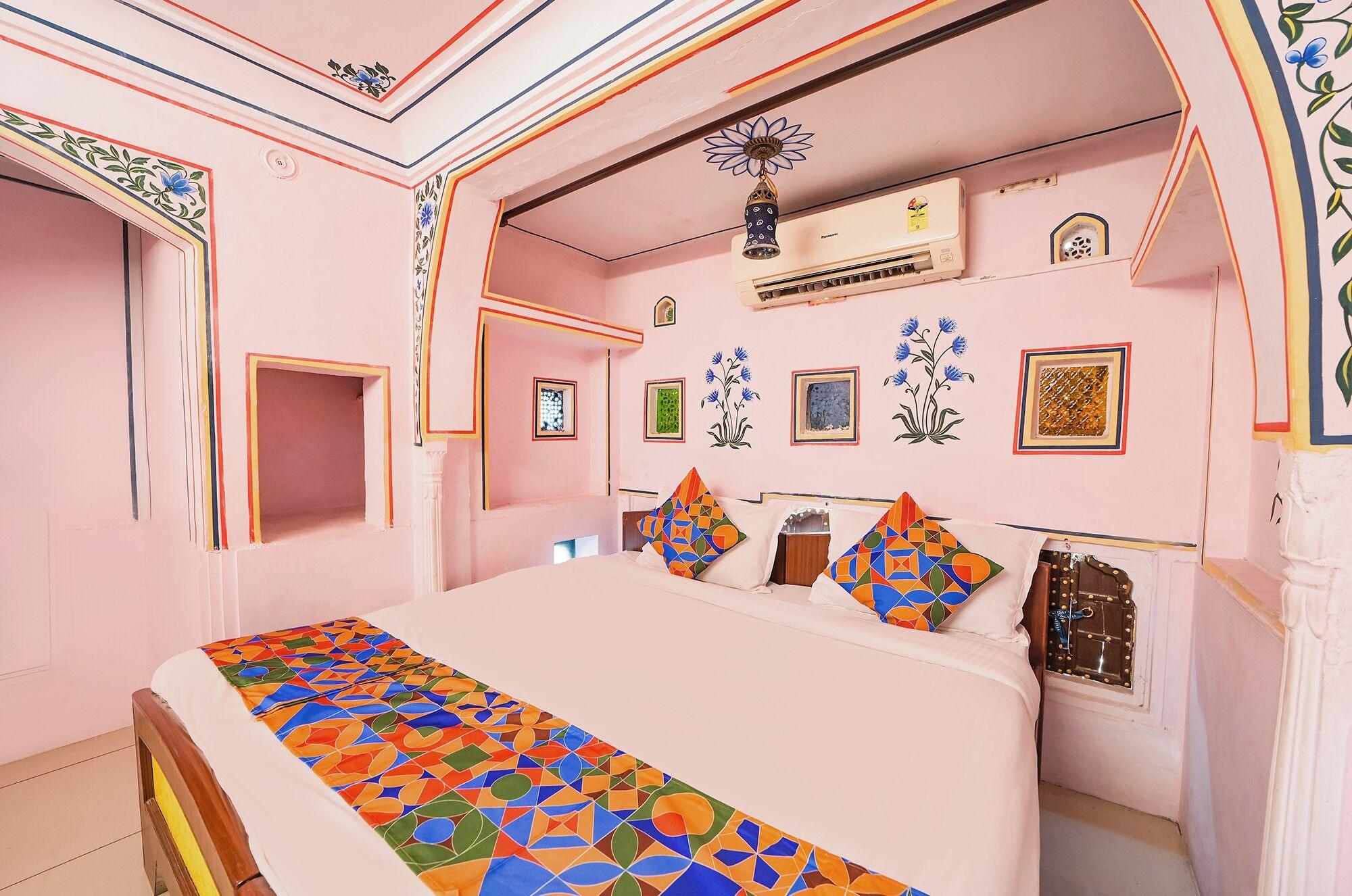 Habitación Fabhotel Khandaka Mahal