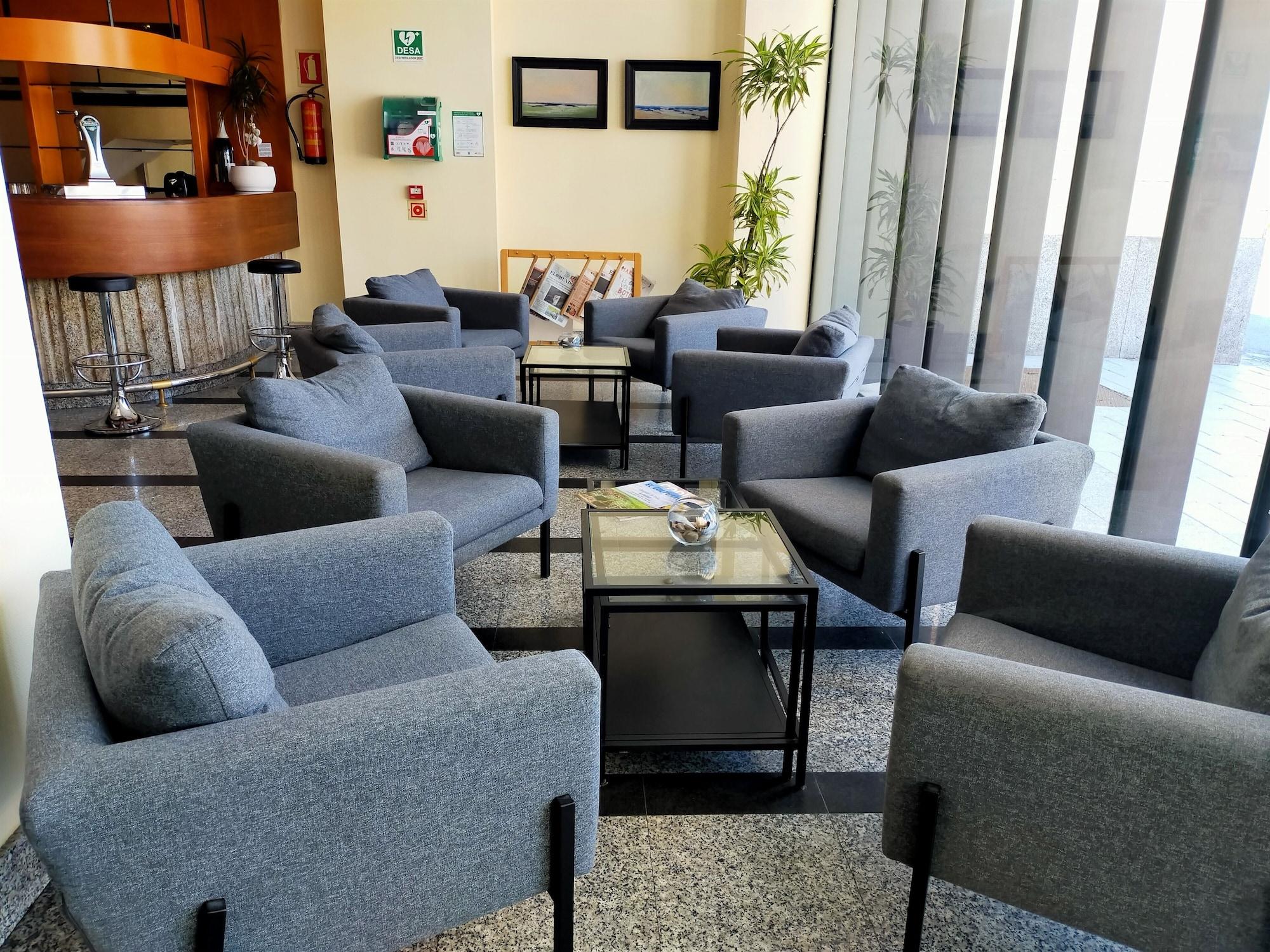 Vista Lobby Hotel AR Parquesur