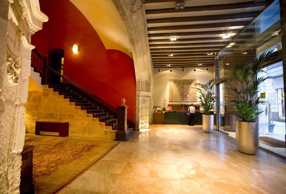 Vista Exterior Sercotel Palacio de Tudemir