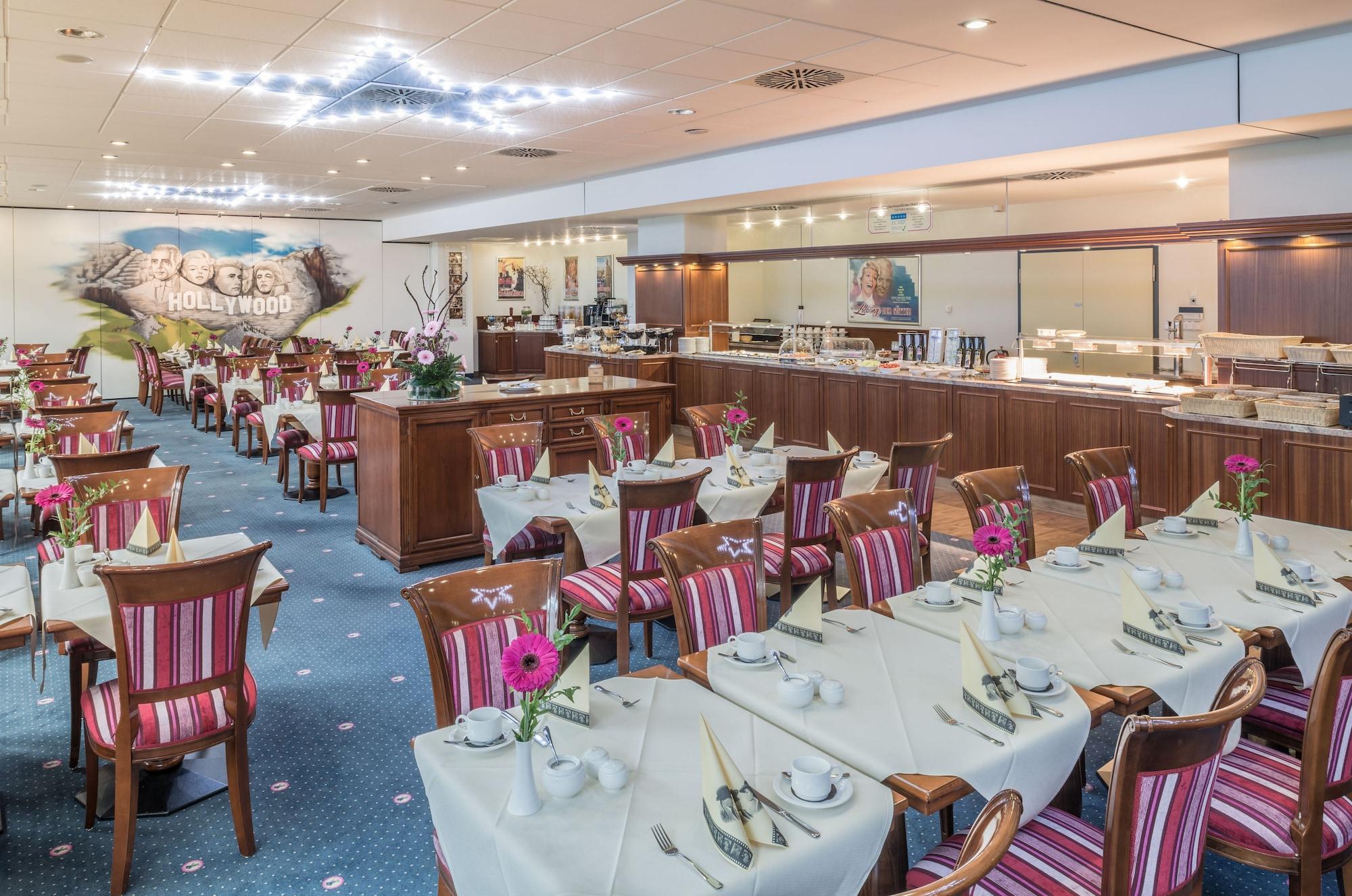 Restaurant Hollywood Media Hotel