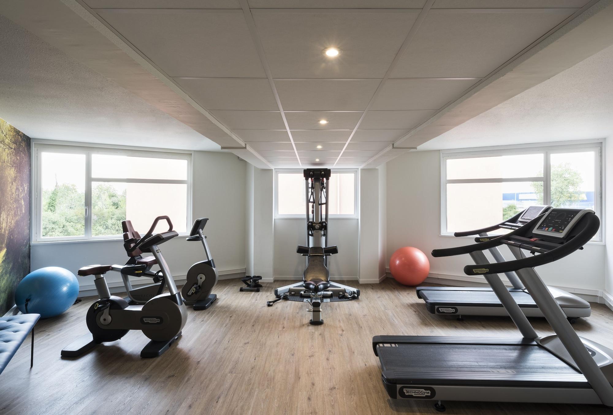 Gimnasio ibis Styles Lyon Bron Eurexpo