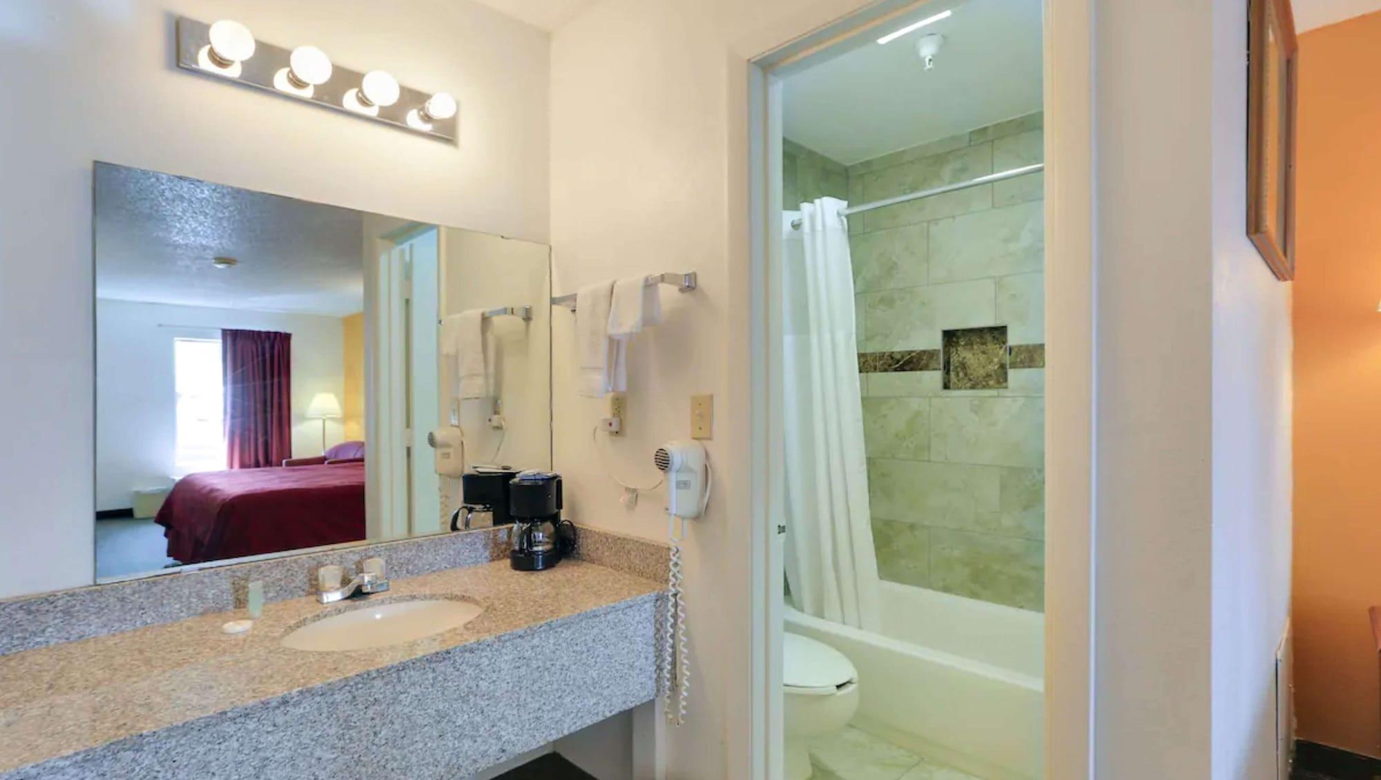Equipamiento de Habitación Magnuson Hotel Bradenton