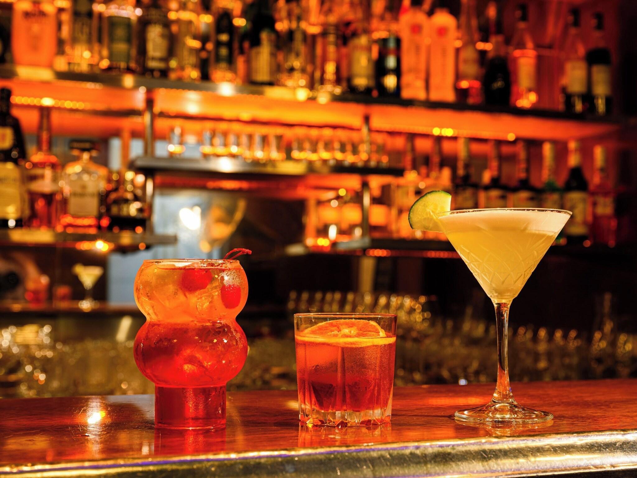 Bar/Salón Hotel DeBrett