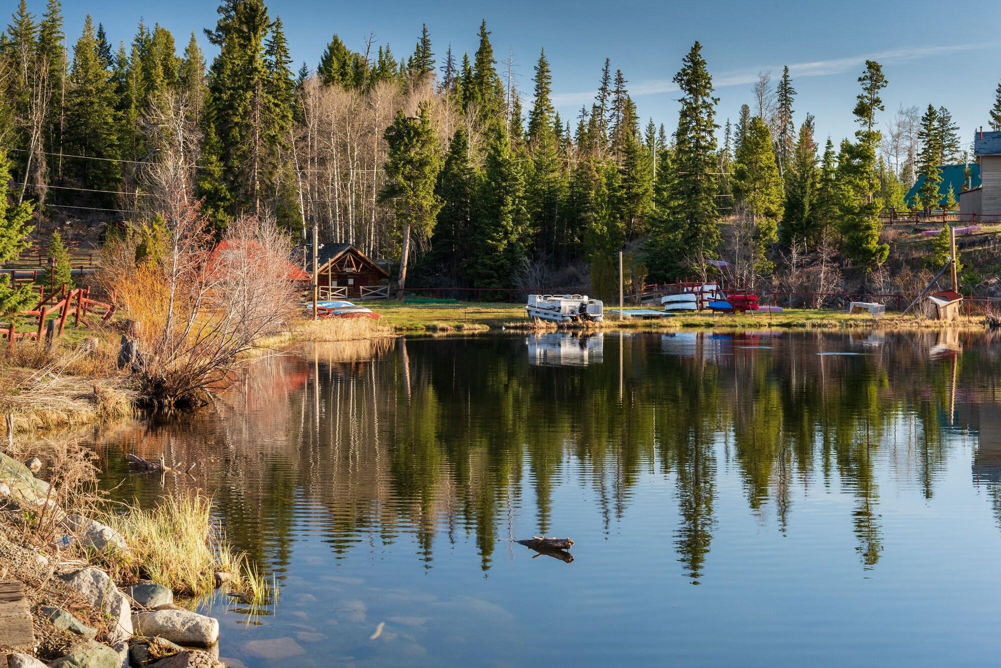 Vista Exterior Lac Le Jeune Resort