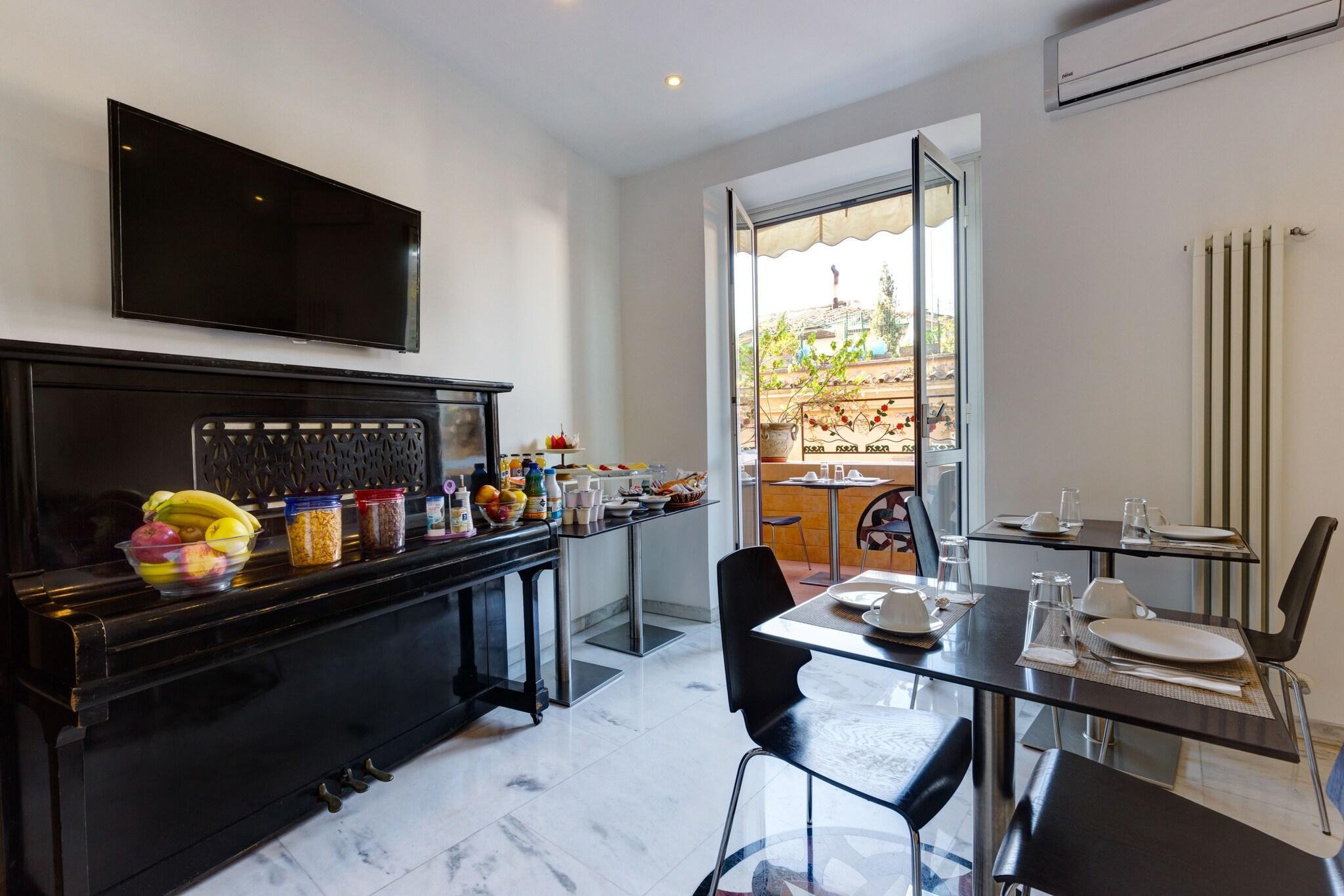 Vista Lobby Little Rhome Suites