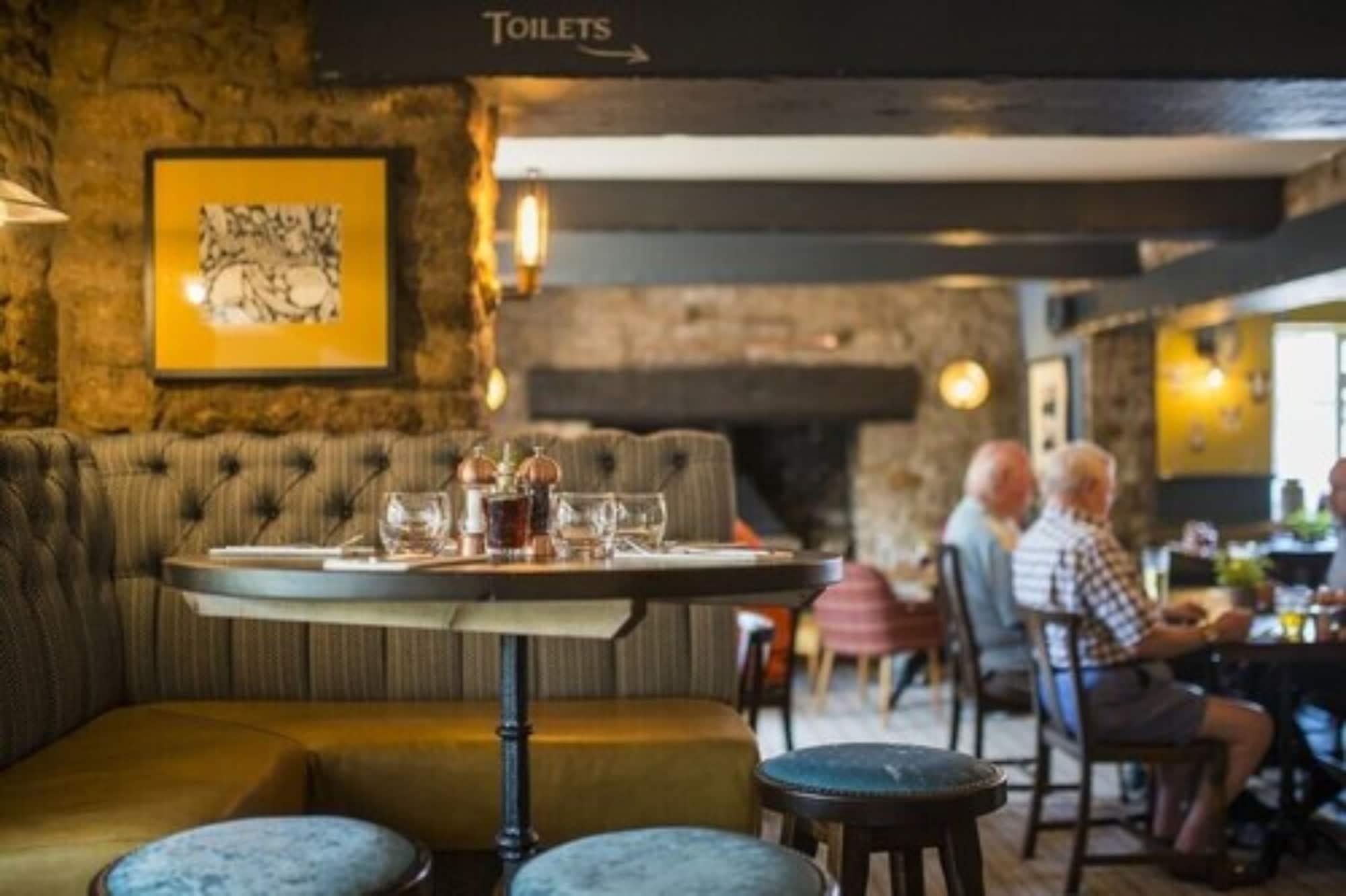 Vista Lobby The Swan Inn