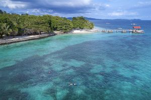 Alojamiento - Gangga Island Resort & Spa