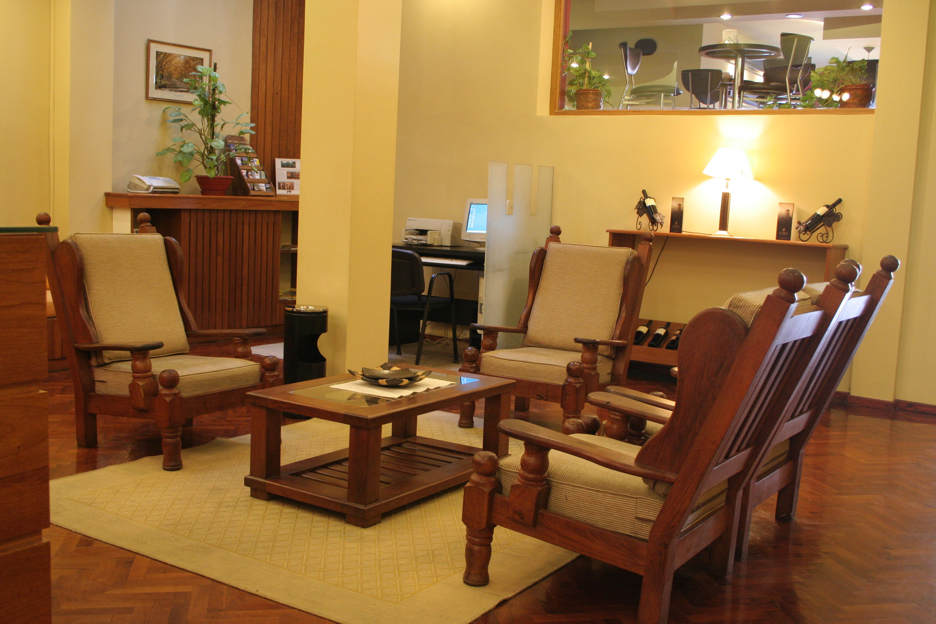 Comodidades del Alojamiento Kalton Hotel