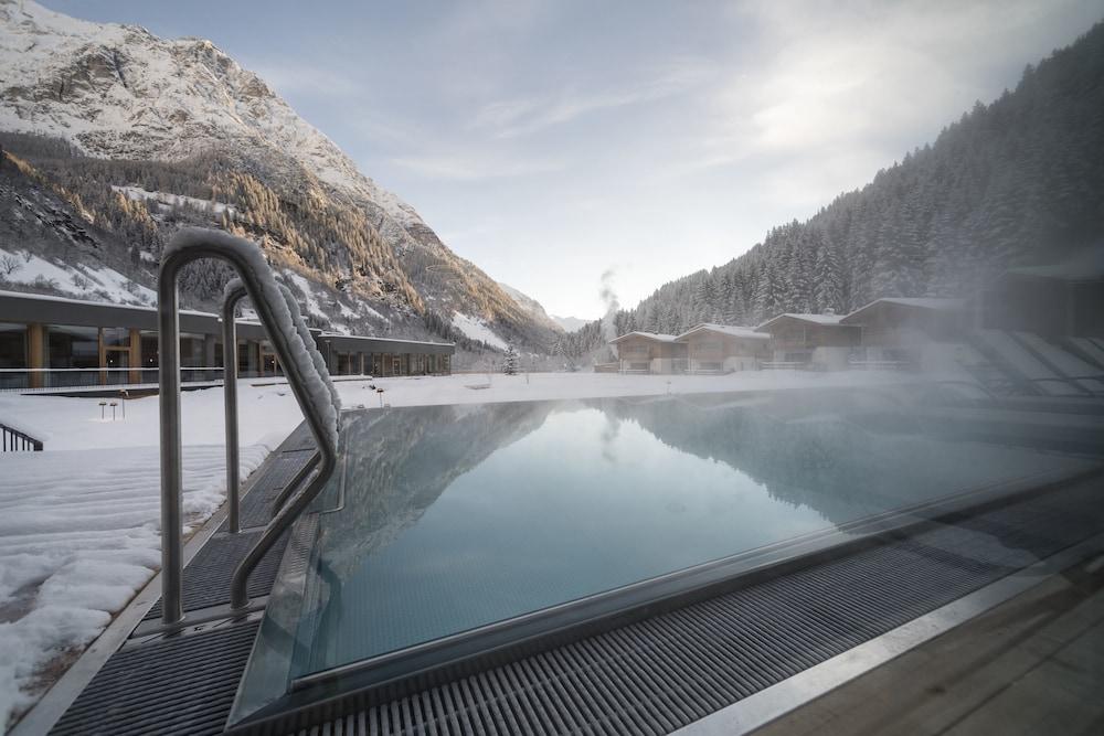 Vista Piscina Feuerstein Nature Family Resort