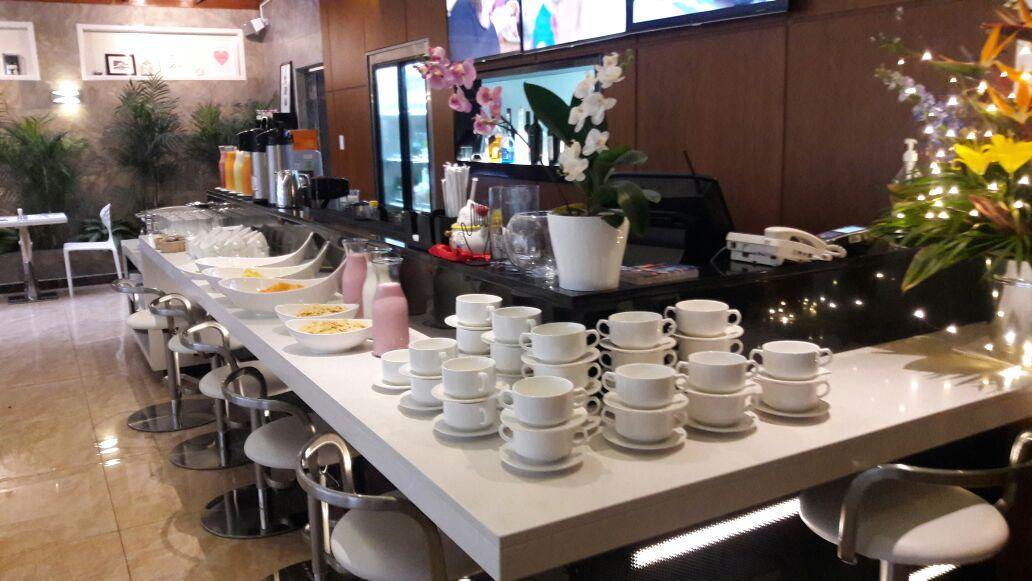 Restaurant Lyz Business Hotel