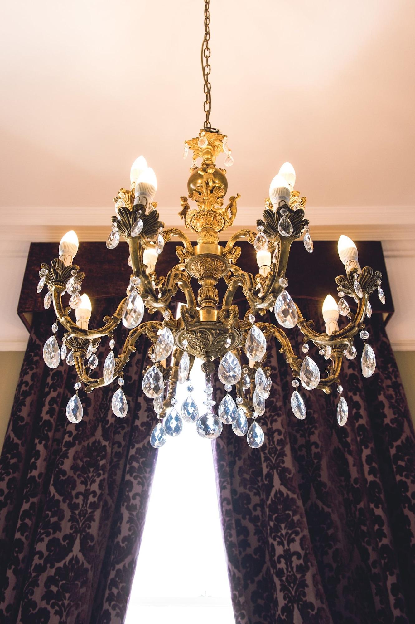 Vista Lobby Causeway Hotel