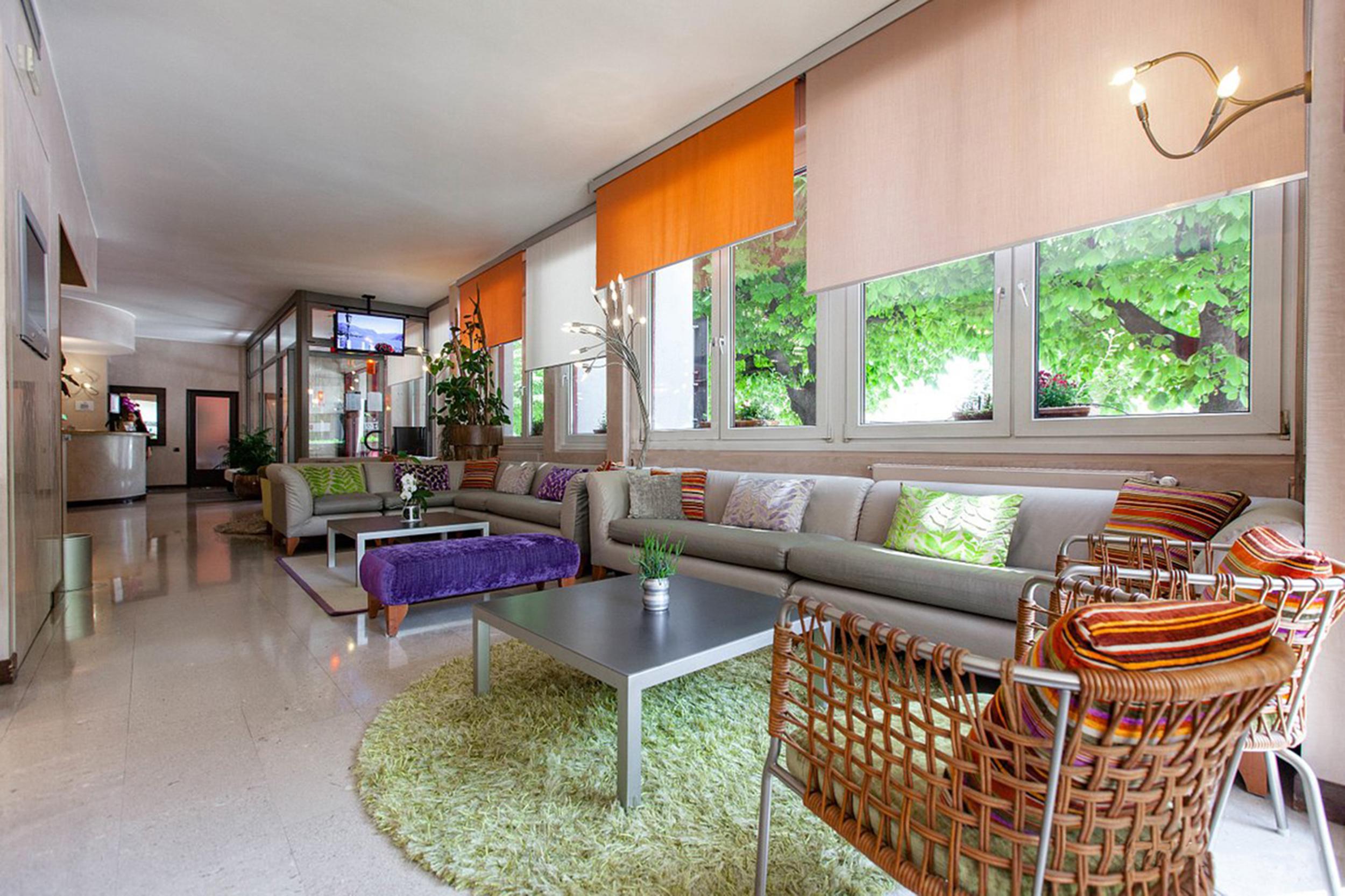 Vista Lobby Park Hotel Meublé