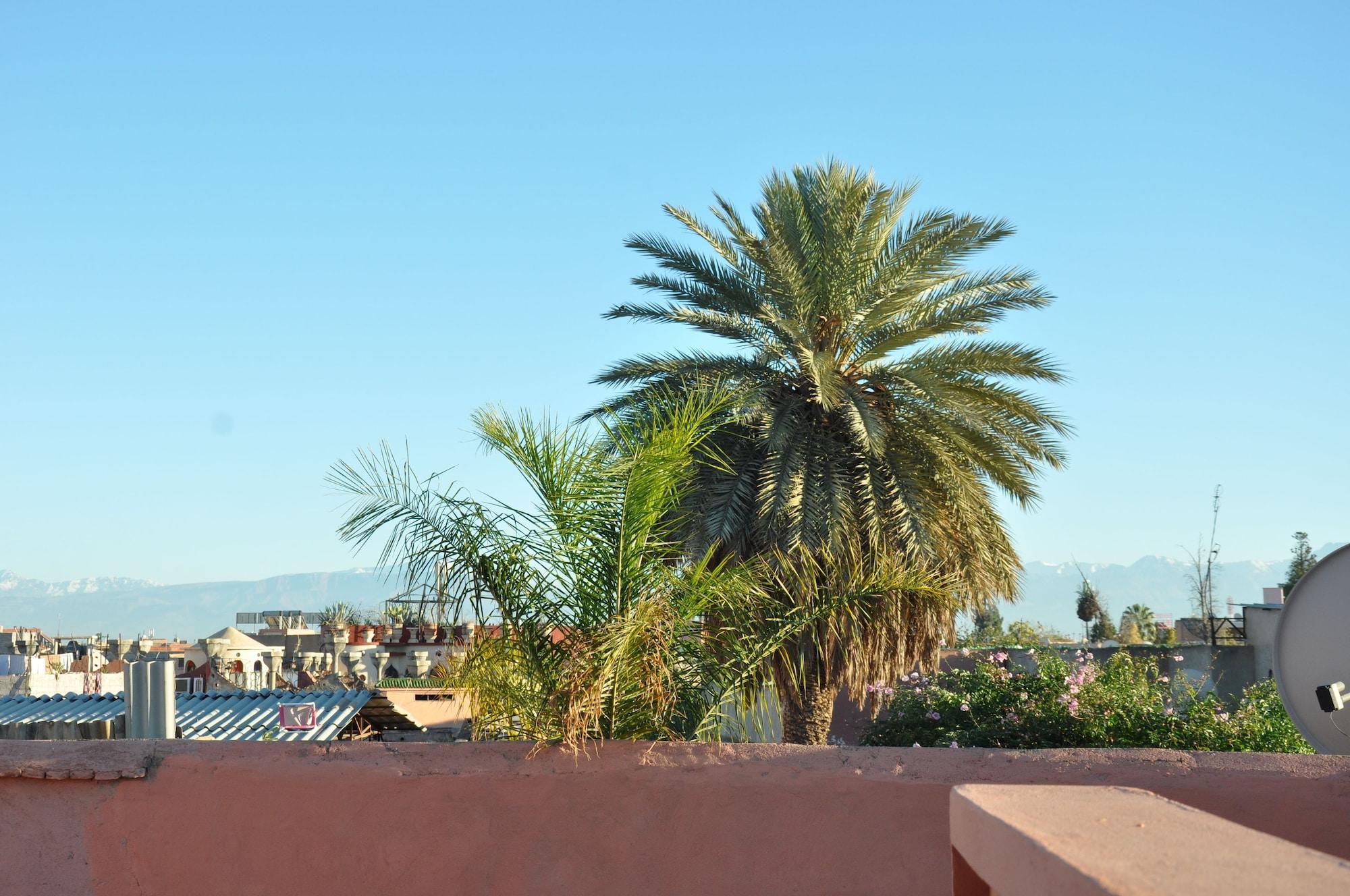 Vista Exterior Riad Abaka by Ghali