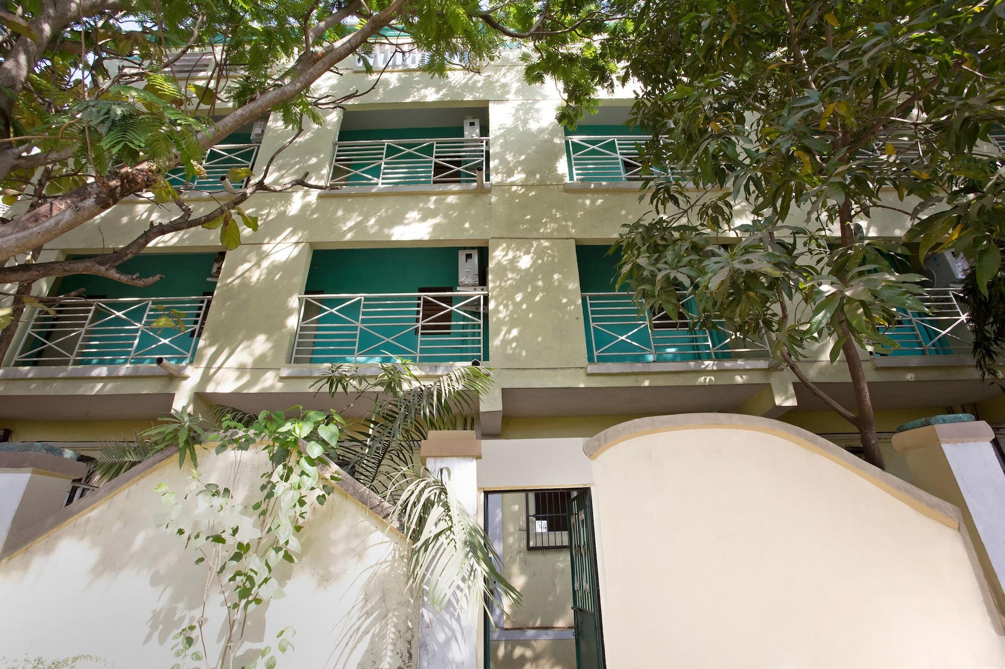 Vista Exterior OYO 28363 Hotel Sai Icon Residency