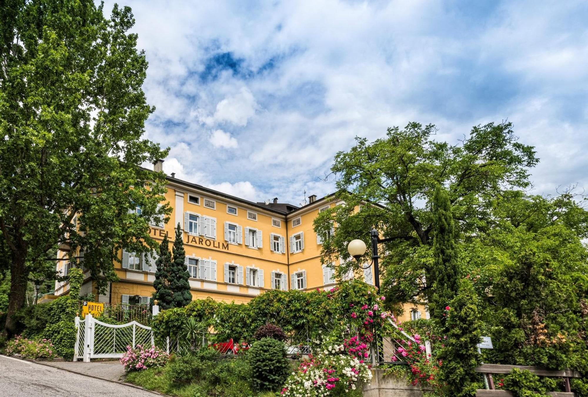 Vista Exterior Hotel Jarolim