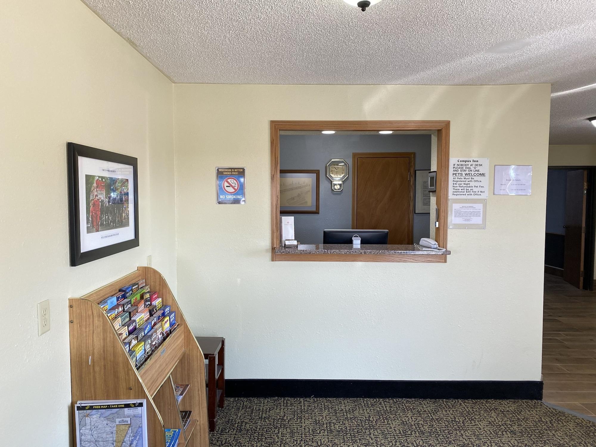 Vista Lobby Campus Inn Motel