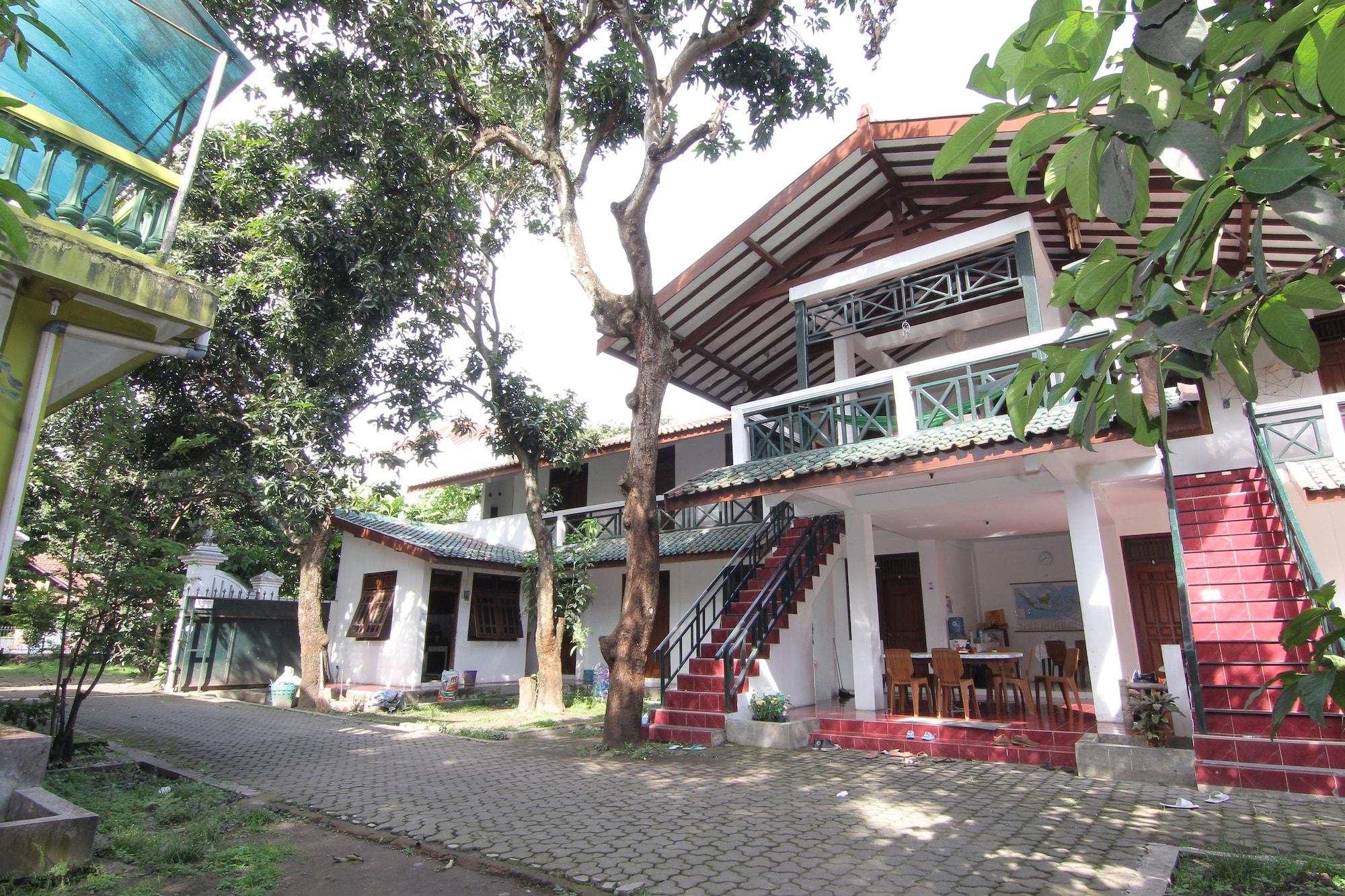 Vista Lobby Arjuna 31 Homestay
