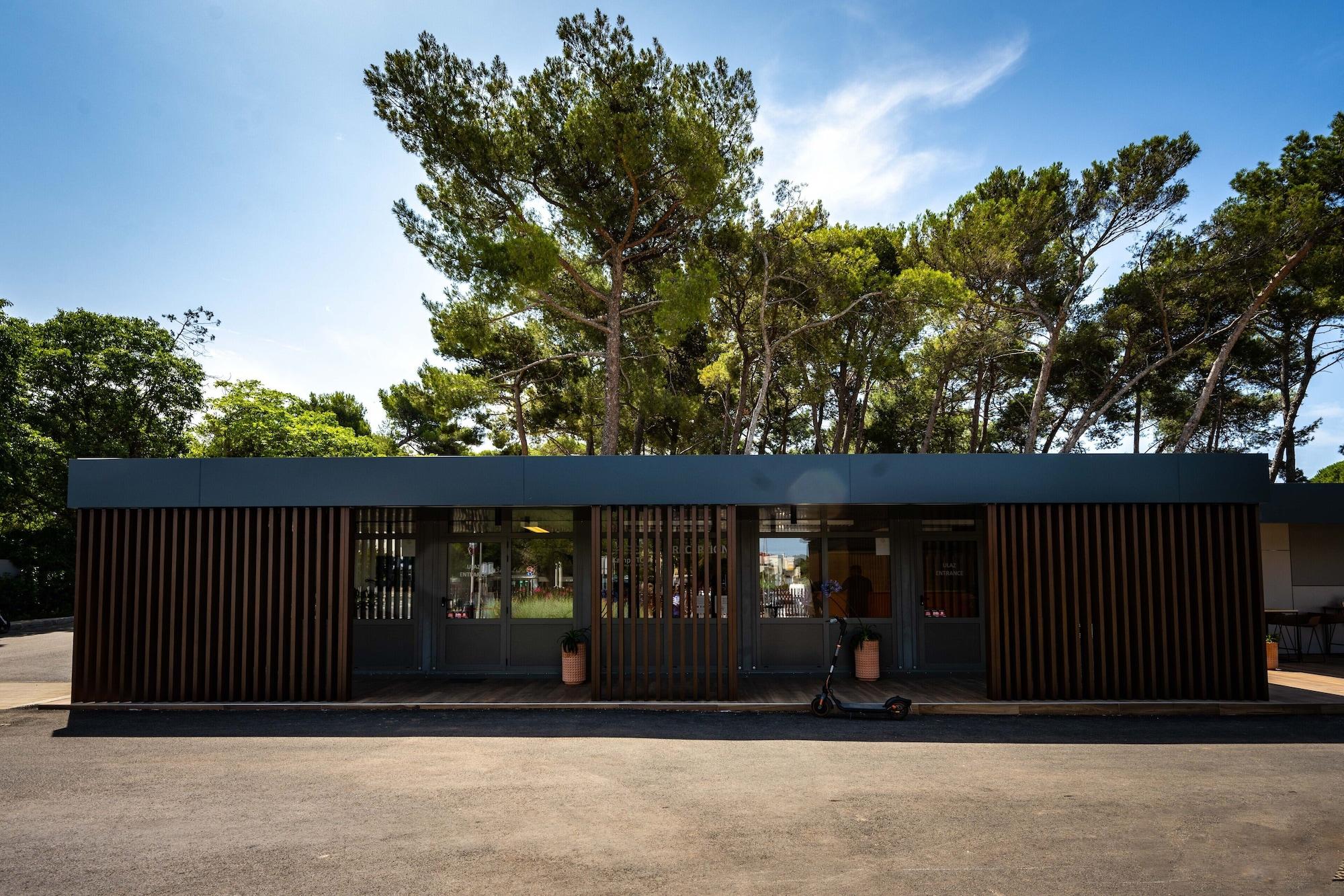Vista Lobby Arena Stoja Camping Homes