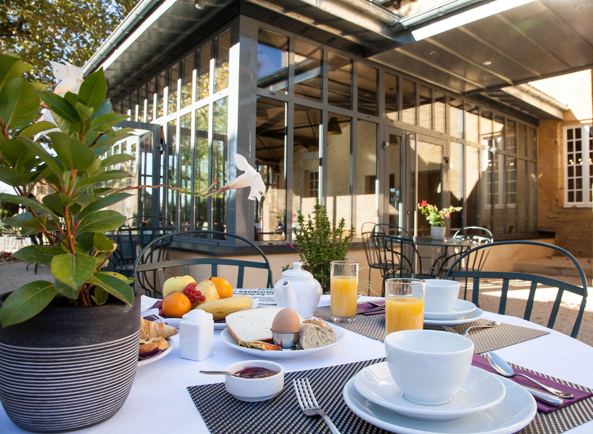 Restaurant Hotel Restaurant La Hoirie