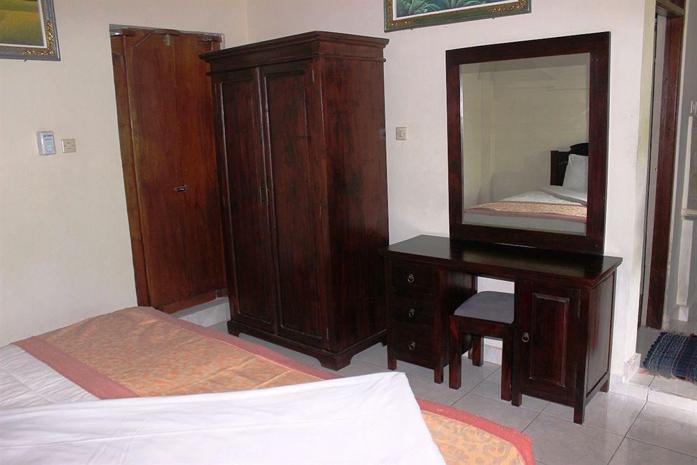 Set de Habitación Ubud Sensasi Bungalows