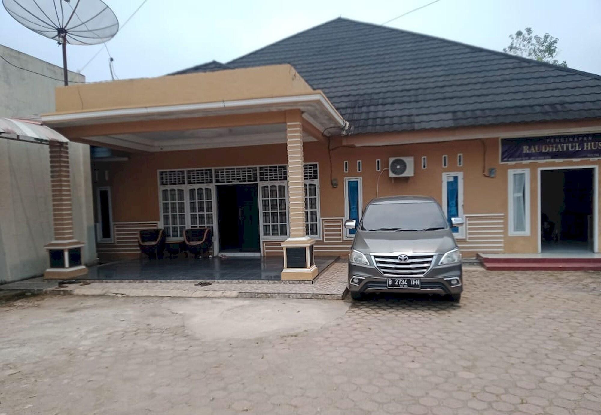 Vista Exterior OYO 93292 Raudhatul Husna Homestay Syariah