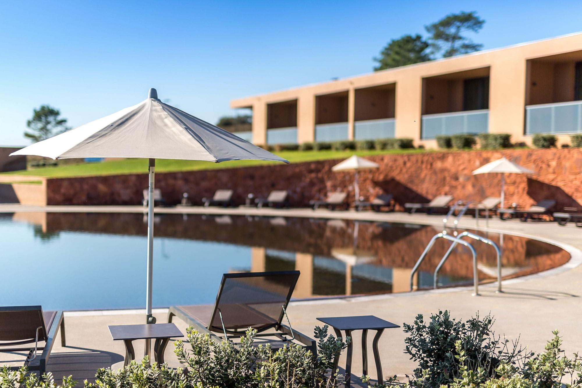 Vista Exterior NAU Morgado Golf & Country Club
