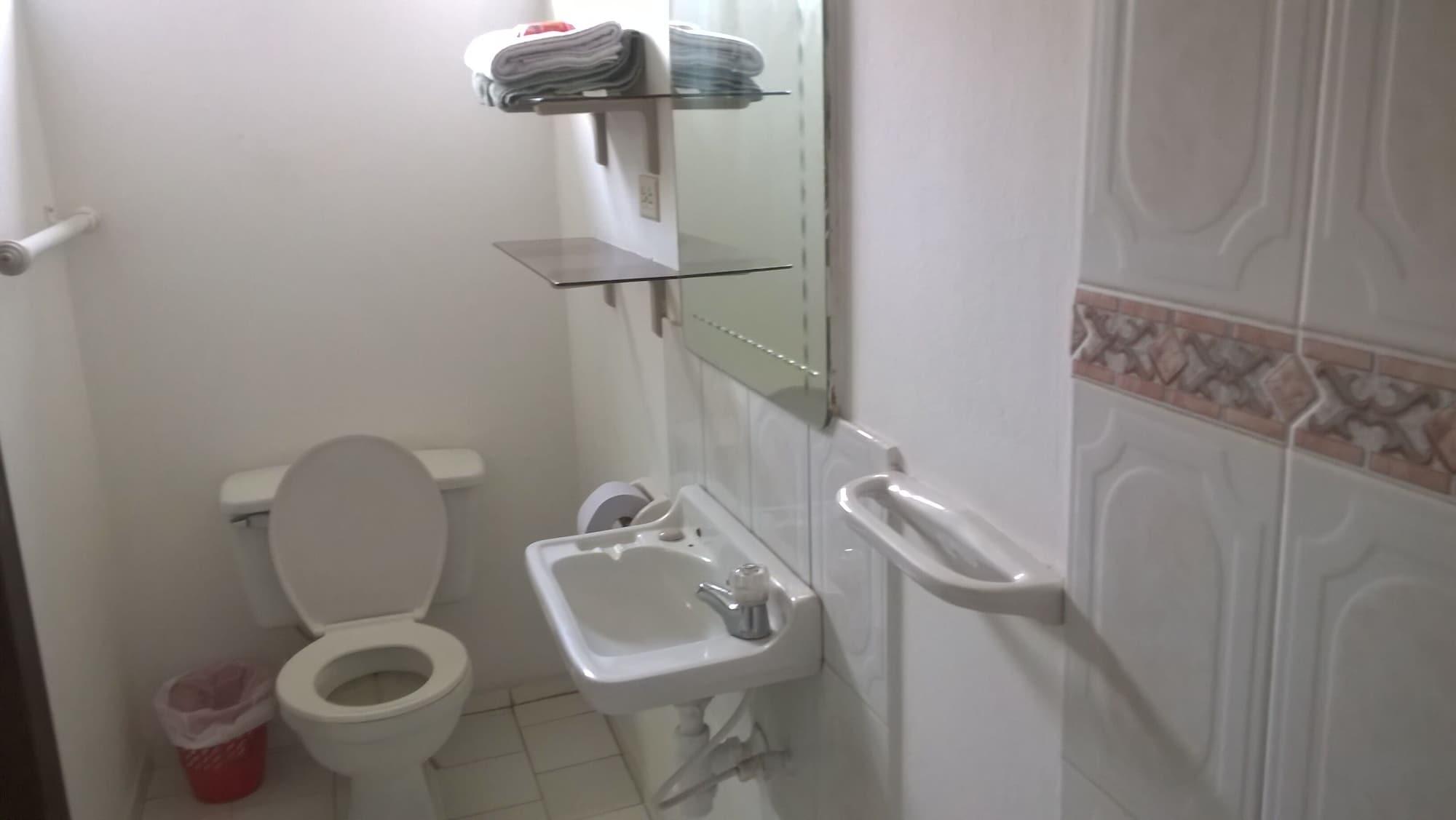 Equipamiento de Habitación Hostal San Fernando