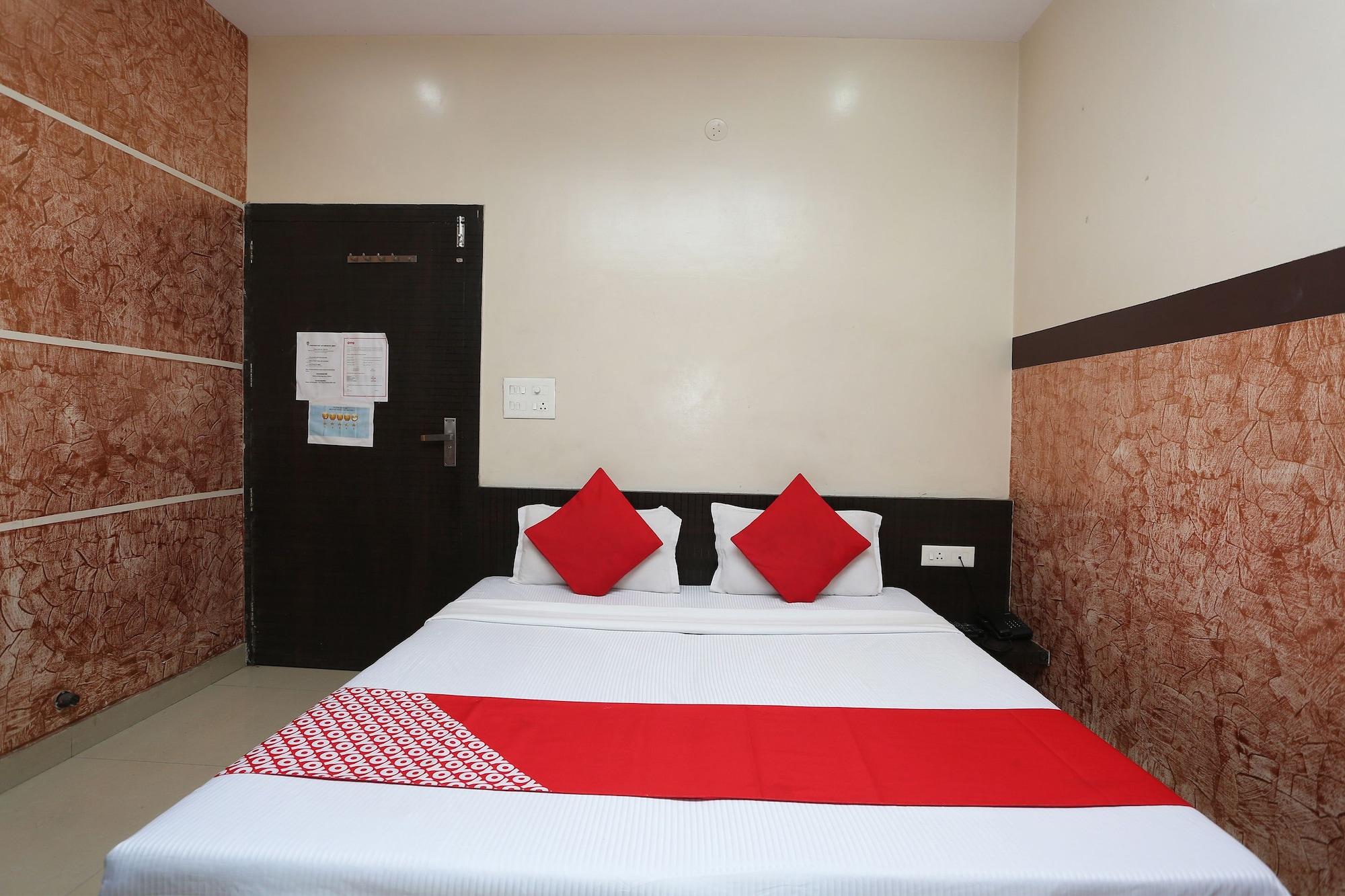 Varios OYO 8869 Hotel-a-firoza
