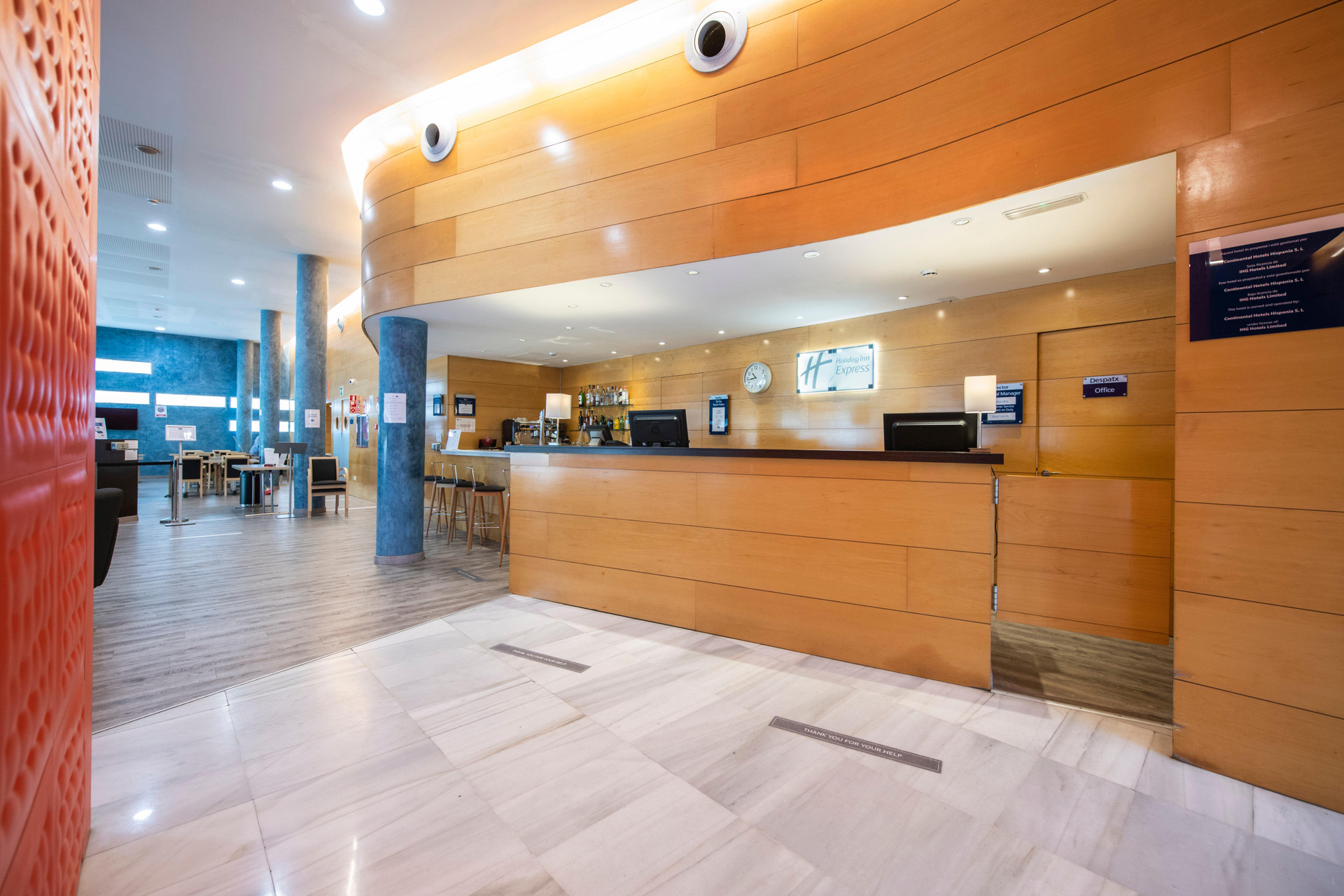 Vista Exterior Holiday Inn Express Barcelona - Molins de Rei by IHG