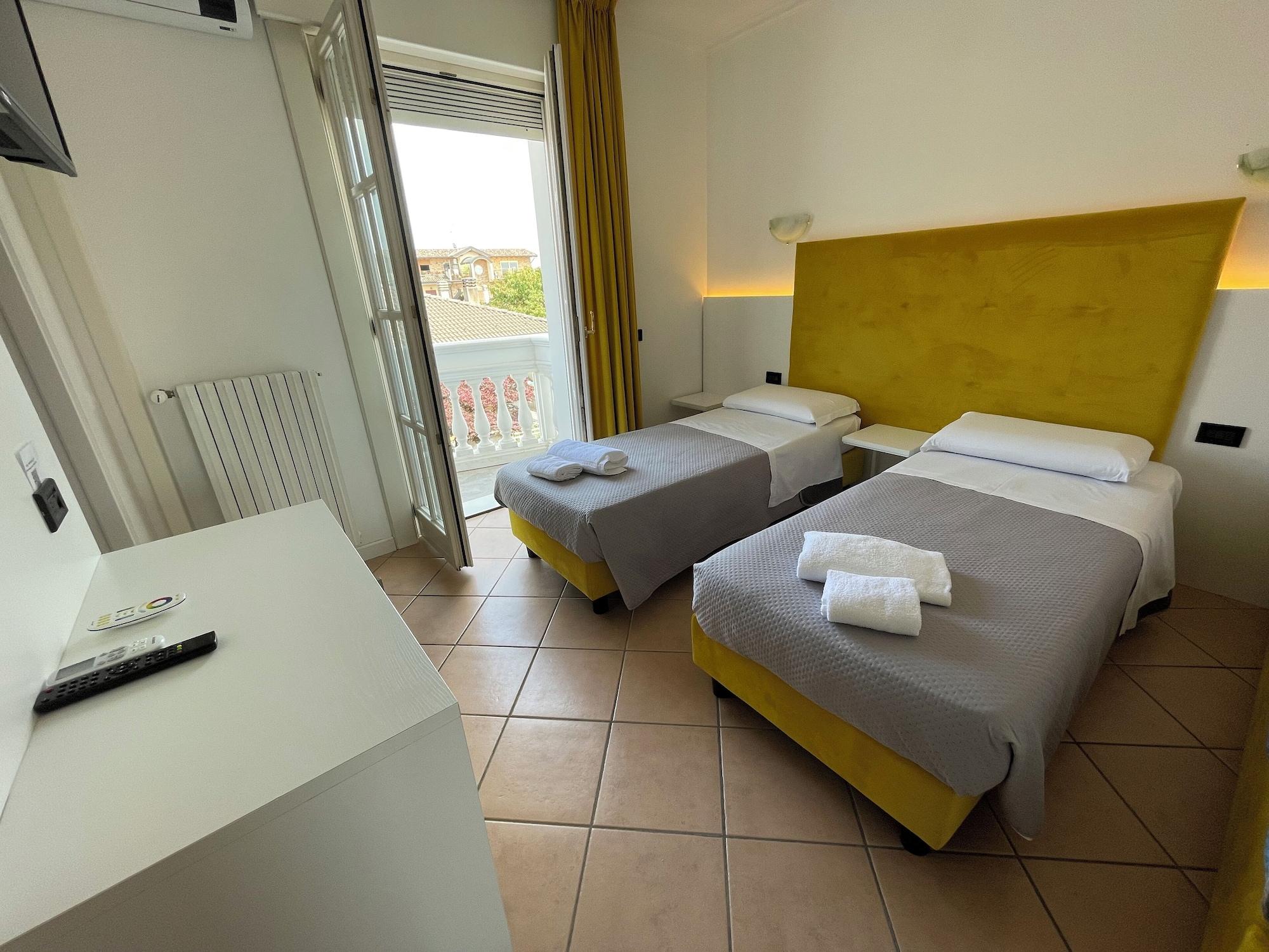 Varios Villa Daniela