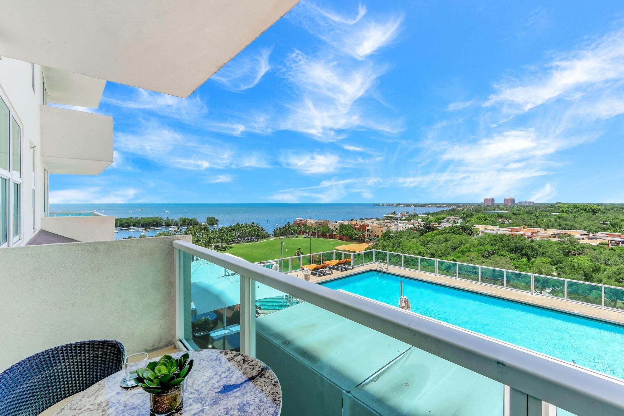 Playa iCoconutGrove Vacation Rentals