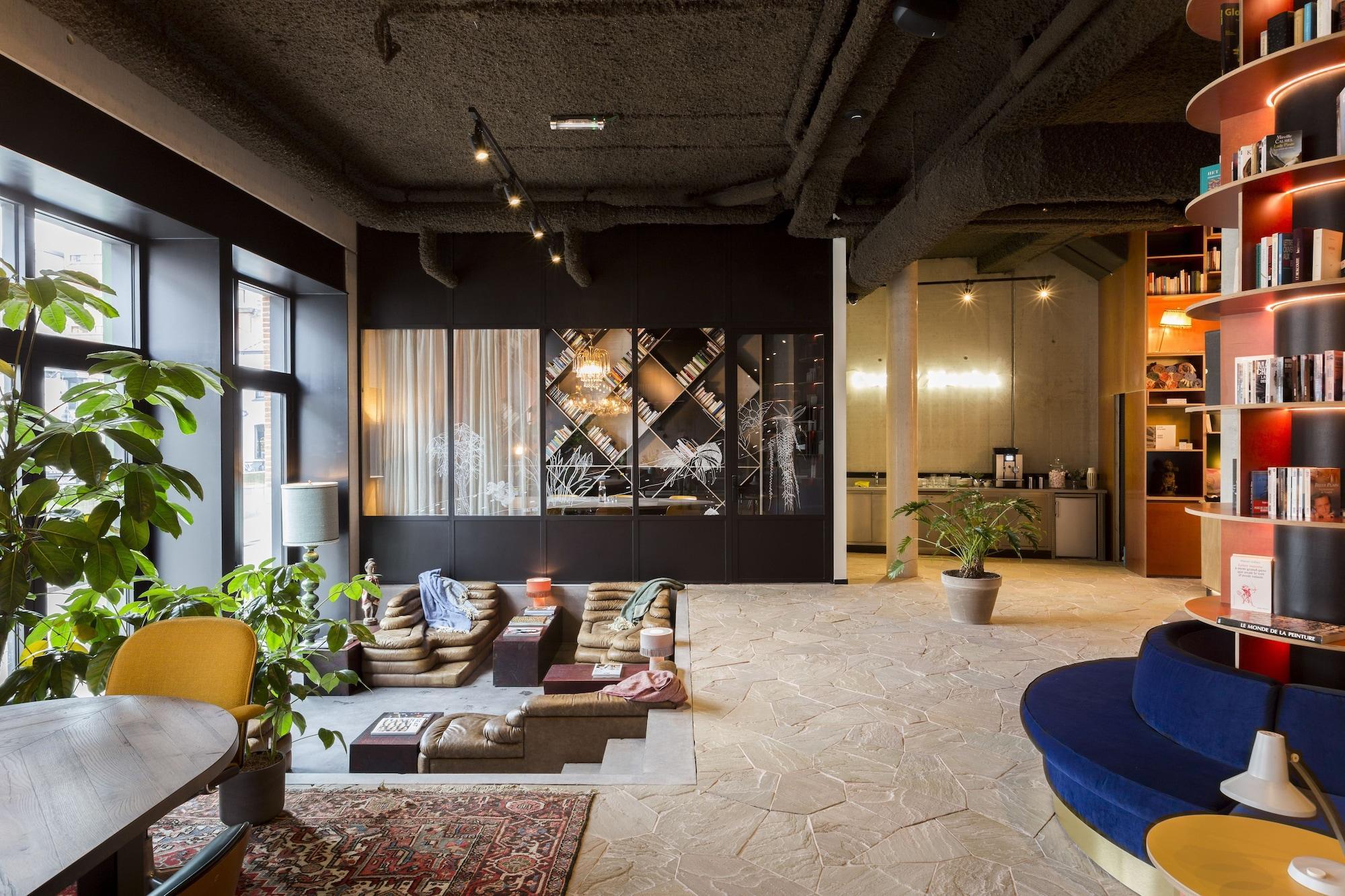 Vista Exterior YUST Antwerp