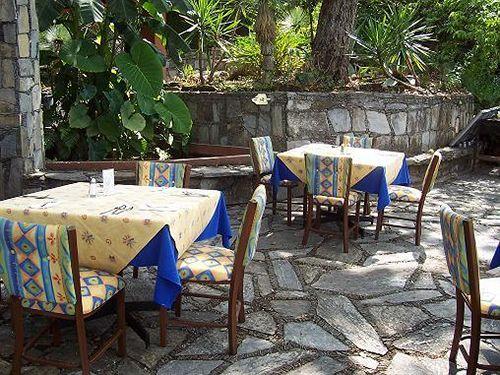 Restaurant Hacienda Cola De Caballo