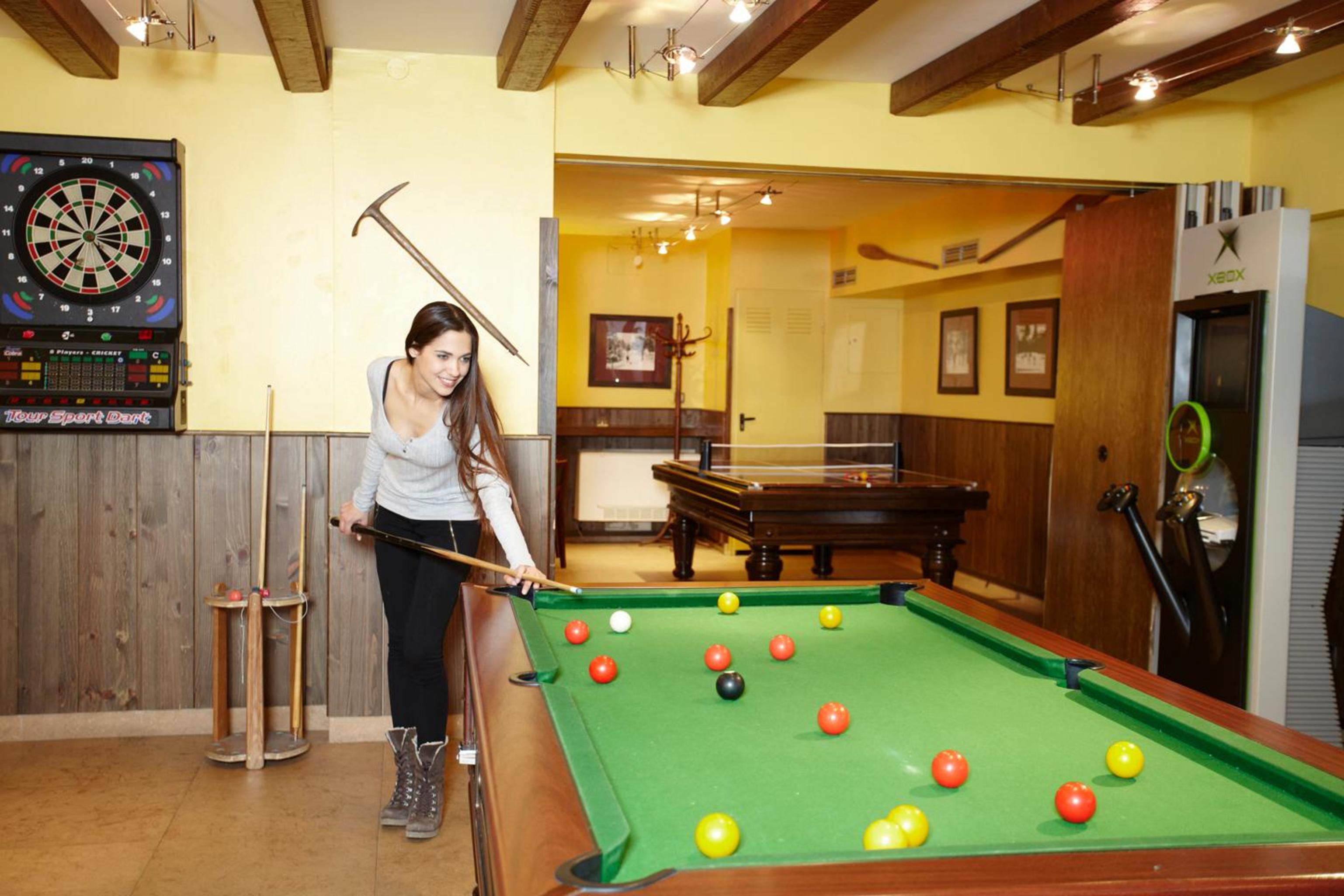 Instalaciones Recreativas Ski Plaza