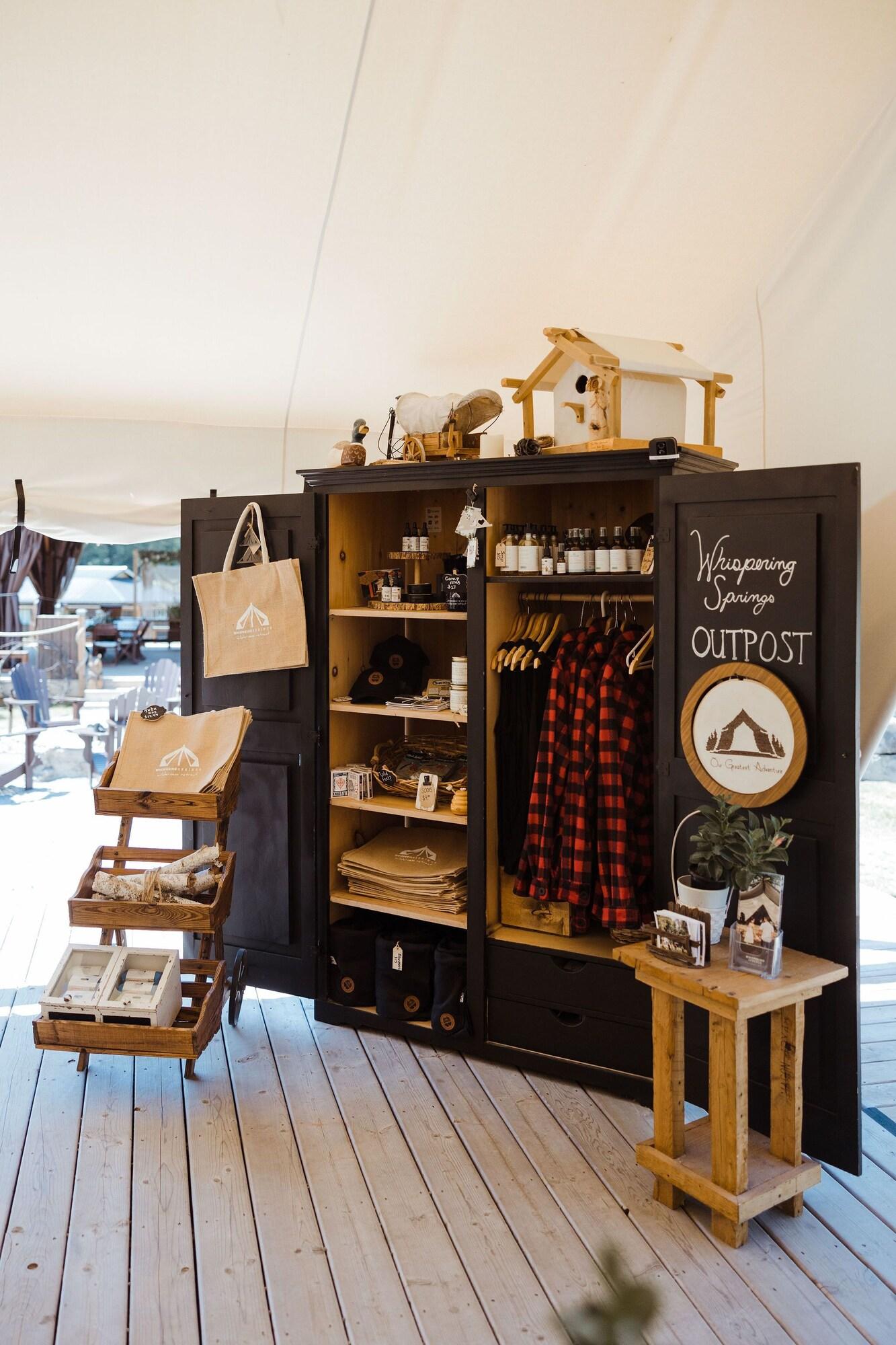 Vista Lobby Whispering Springs Wilderness Retreat